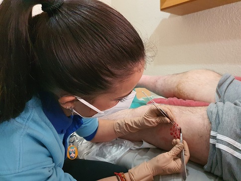 El Hospital de Linares mejora la atención a pacientes con heridas crónicas y complejas.