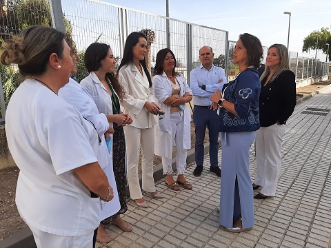 Catalina García inaugura un nuevo centro para el manejo de componentes sanguíneos en Jaén.