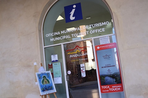 La Oficina Municipal de Turismo de Andújar atiende a 4.000 personas durante el mes de octubre.