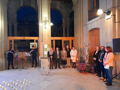 Diputación hace un llamamiento a la sociedad para defender la igualdad y luchar contra la violencia de género.