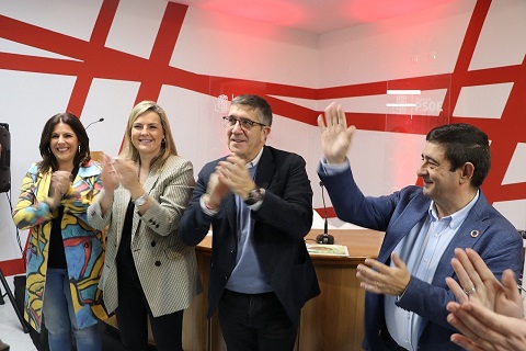 Patxi López: “La política del Gobierno es socialdemocracia pura y dura y la gente lo está entendiendo y compartiendo”.