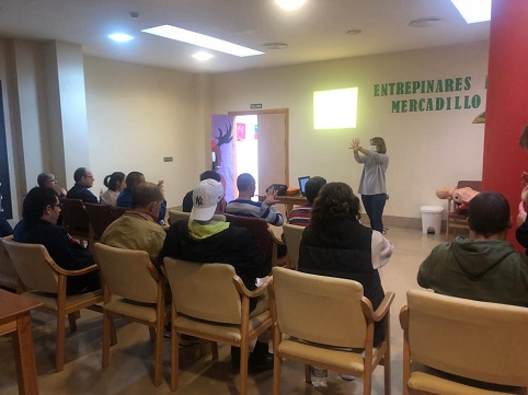 El Ayuntamiento de Andújar impulsa unas jornadas formativas sobre primeros auxilios dirigidas a colectivos de Discapacidad.