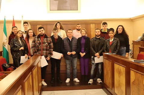 Alumnos y alumnas de Grado y FP culminan su formación práctica en el Ayuntamiento de Andújar.