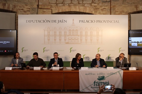 El Alcalde de Andújar participa en el Seminario sobre el impulso de los Objetivos de Desarrollo Sostenible en Jaén.