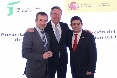 Francisco Reyes: “El Cetedex es un revulsivo histórico para la provincia de Jaén”.