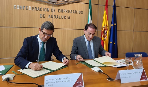 Junta y CEA acuerdan medidas para modernizar e impulsar los espacios productivos de Andalucía.