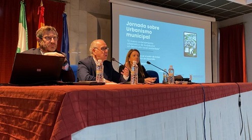 Jesús Estrella pone en alza la Ley LISTA como herramienta de desarrollo urbanístico para los municipios.