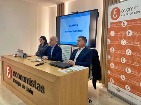 El Colegio de Economistas y la Agencia Tributaria analizan las novedades de las Declaraciones Informativas 2022.