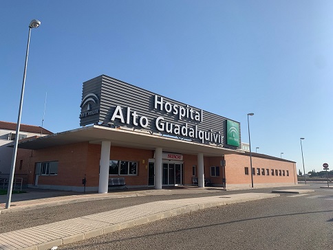 Del Olmo afirma que el Hospital Alto Guadalquivir dispone de la plantilla más numerosa desde su apertura en septiembre de 1999.