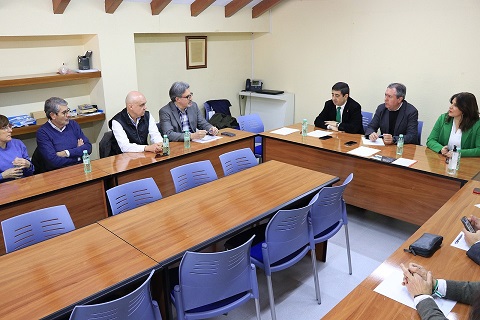 Espadas exige financiación justa para la Universidad de Jaén y su Grado de Medicina.