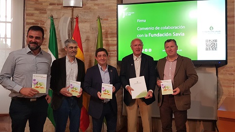 La Diputación y la Fundación Savia cooperarán en acciones dirigidas a la preservación y mantenimiento del mundo rural.