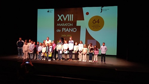 Cerca de 400 estudiantes de centros musicales jiennenses participan en el XVIII Maratón de Piano de la Diputación.