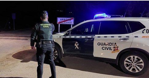 La Guardia Civil investiga a un conductor como presunto autor de un Delito de Conducción Temeraria.