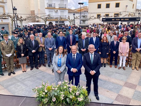 Jesús Estrella ensalza la vocación de servicio a los demás de las Fuerzas y Cuerpos de Seguridad.