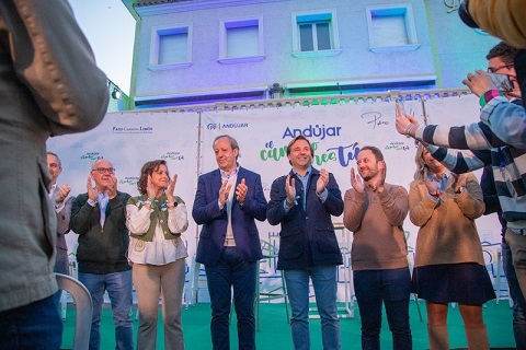 Repullo destaca el “compromiso” del candidato de Andújar con la transformación del municipio desde un proyecto integrador.