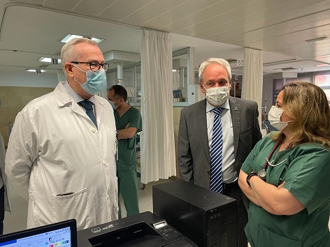 El gerente del SAS mantiene un encuentro con el equipo directivo del Hospital de Jaén.