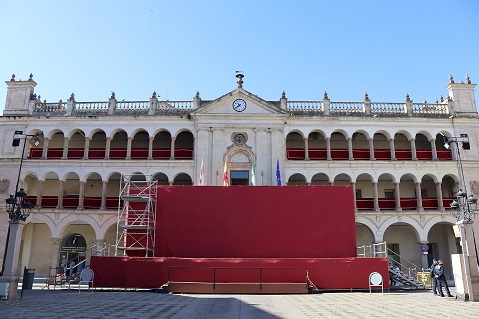 La IX Exhibición de Sevillanas y Fandango Romero “Manolo Lópiz” estará dedicada a la memoria de Marisa Sarria.