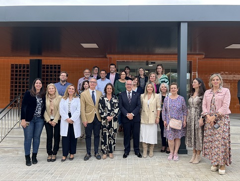 Catalina García inaugura la reforma del antiguo centro de salud de Bailén valorada en 900.000 euros.