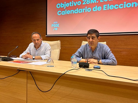 Reyes anima a generar ilusión en los municipios: “El progreso siempre ha venido de la mano del PSOE”.