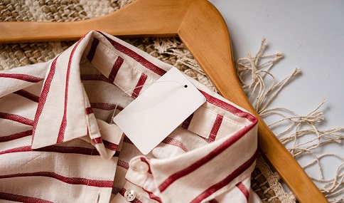 El Gobierno andaluz anima a los consumidores a adquirir productos del comercio justo.