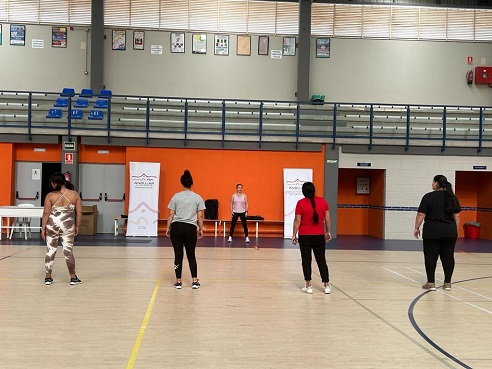 El taller “Ponte en forma” promueve hábitos saludables en zonas desfavorecidas del municipio de Andújar.