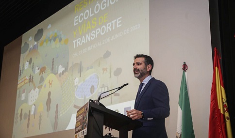 Fernández-Pacheco apuesta por las infraestructuras verdes para la conservación del lince ibérico.