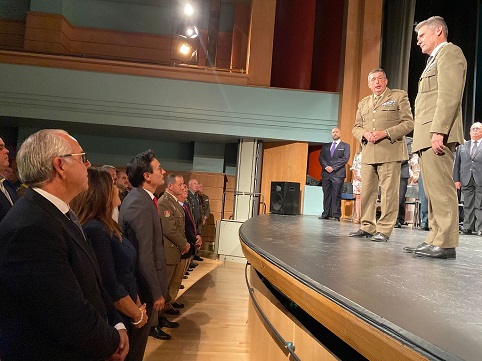 El delegado del Gobierno ensalza los valores de las Fuerzas Armadas en el Día de la Subdelegación de Defensa.