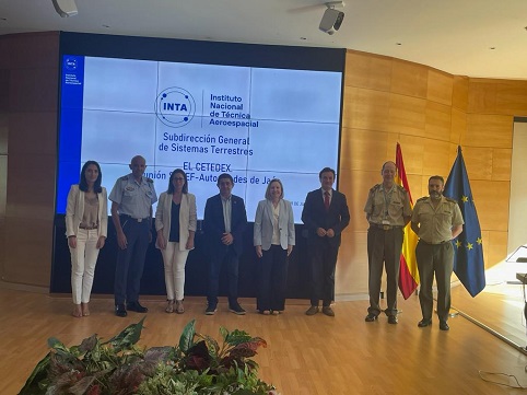 Francisco Reyes participa en la sede del INTA en Madrid en una reunión para abordar los avances del CETEDEX.