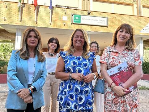 Más de un centenar de menores linarenses participan en tres escuelas de verano en la ciudad.
