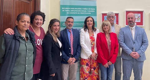La subdelegada señala el compromiso del Gobierno de España con la igualdad de género y la erradicación de la explotación sexual y la trata de seres humanos.
