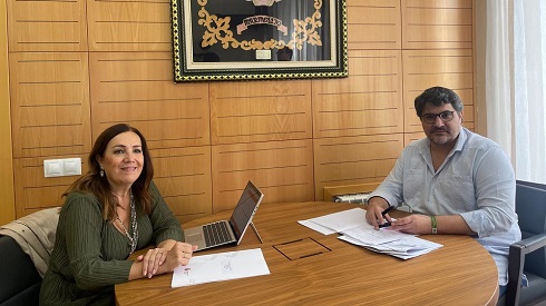 La subdelegada señala que en el ejercicio de 2023 la aportación del SEPE al PFEA en Marmolejo asciende a 555.352 euros.