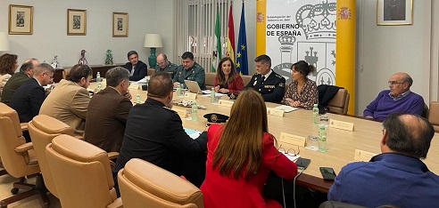 La subdelegada destaca el amplio despliegue de medios técnicos y humanos del Plan de Vialidad Invernal para prevenir problemas en la Red Estatal de Carreteras.