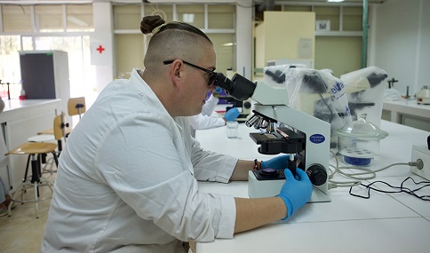 La Junta distingue a 23 estudiantes con los Premios Extraordinarios de FP de Grado Superior .