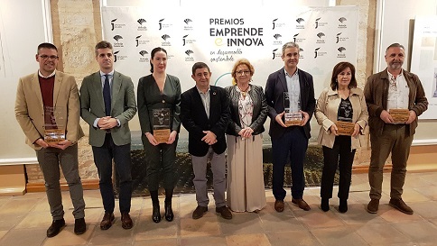 Reyes subraya la fortaleza del tejido empresarial jiennense reconocida en los Premios Emprende e Innova.