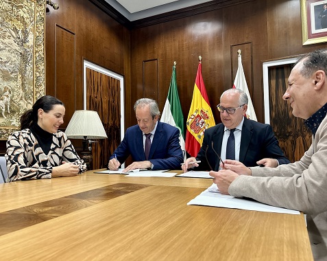 El Ayuntamiento y la Junta firman el protocolo de colaboración para actualizar los Planes de Emergencia de Andújar.