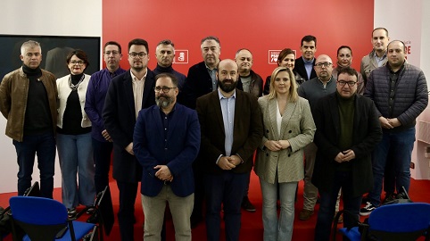 El PSOE denuncia que Juanma Moreno “discrimina” a la provincia de Jaén al recortarle espacio en FITUR en beneficio de otros territorios.
