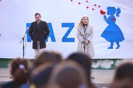 La Junta invita a los centros andaluces a reflexionar sobre el terrorismo en el Día Escolar de la No Violencia y la Paz.