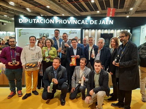 La Diputación promociona en Madrid Fusión lo mejor de la gastronomía jiennense de la mano de más de 25 empresas.