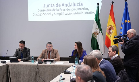 Antonio Sanz anuncia el inicio de la tramitación de la nueva Ley Andalucía Digital.