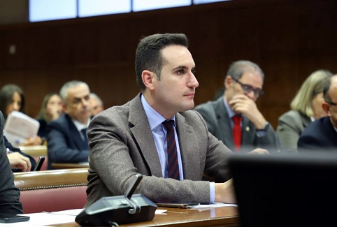 Latorre destaca que la cotización de las prácticas no remuneradas es “otra conquista de derechos para los jóvenes.