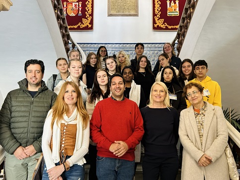 El concejal de Juventud de Andújar recibe a los estudiantes Erasmus del IES Jándula.