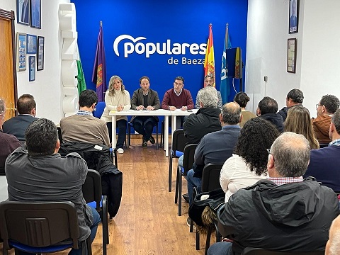 El PP de Jaén continúa su plan de alcanzar la Diputación comarca a comarca, municipio a municipio “y lo lograremos porque hace falta oxigenar la institución”.