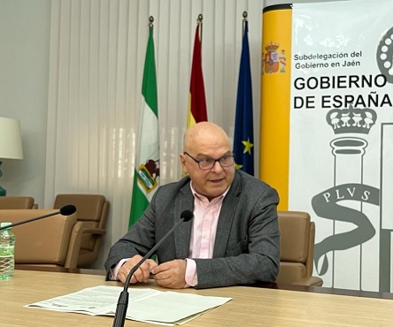 Fernández destaca la apuesta del Gobierno por las energías renovables con casi 12 millones de euros de inversión en la provincia de Jaén.