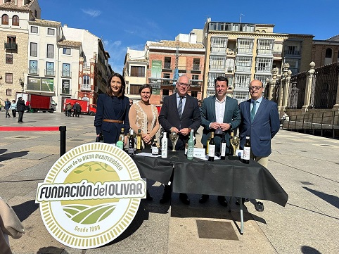 El delegado del Gobierno alaba la calidad de los aceites reconocidos con los International ExpolivaAwards.
