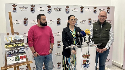 Andújar acoge este sábado la VI Subida al Santuario en Taxi como Homenaje a la Tercera Edad.