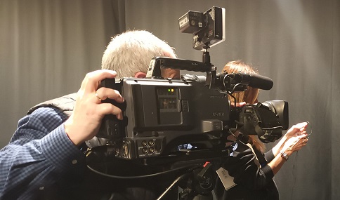 El BOJA publica ayudas para el cine y la promoción de las artes escénicas con 3,9 millones de euros.