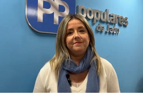 Elena González afirma que “las cifras récord en dependencia” demuestran la implicación del Gobierno andaluz por mejorar el sistema.