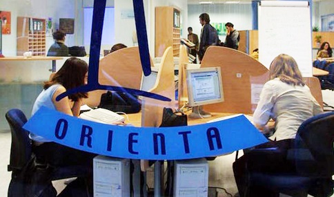 El BOJA publica la convocatoria del programa Andalucía Orienta 2025, dotada con 30 millones.