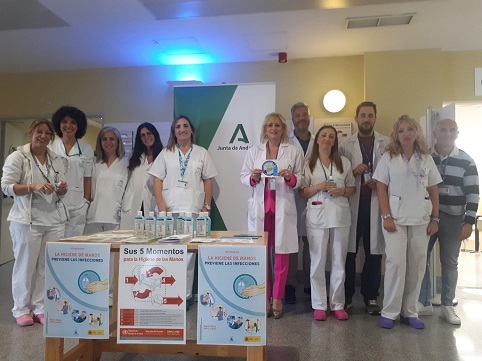 El Hospital Alto Guadalquivir de Andújar promueve la higiene de manos entre los pacientes.