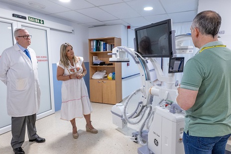 El Hospital de Jaén incorpora seis arcos quirúrgicos para una mayor precisión en las intervenciones.